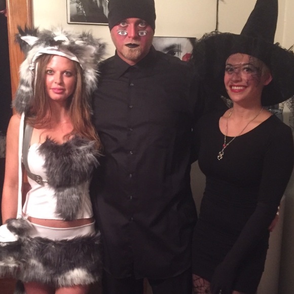 Husky! Perfect for Halloween 🎃 - Picture 3 of 3